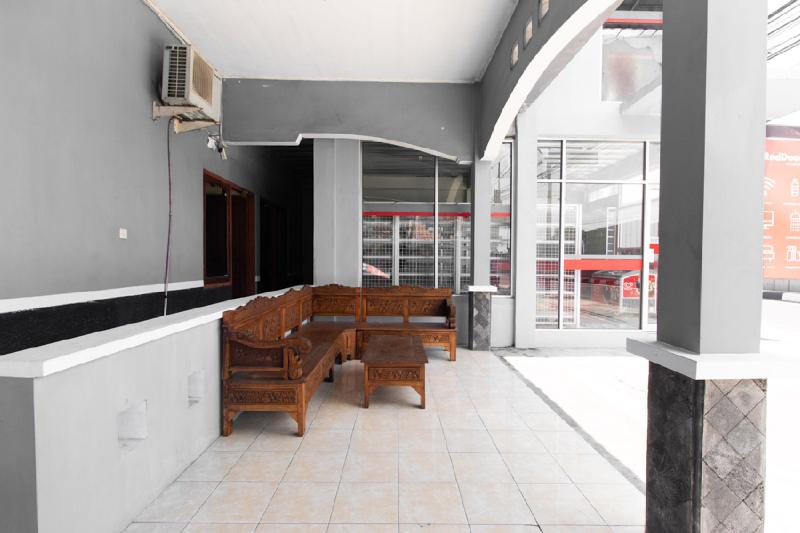 puri janti guest house by reddoorz