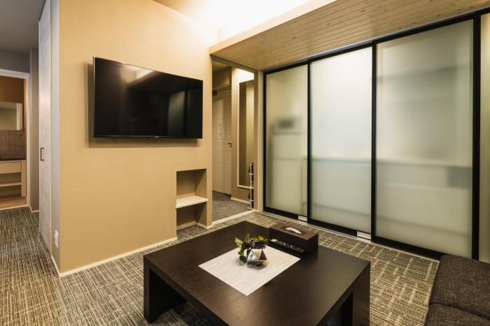 grand base yakuin odori