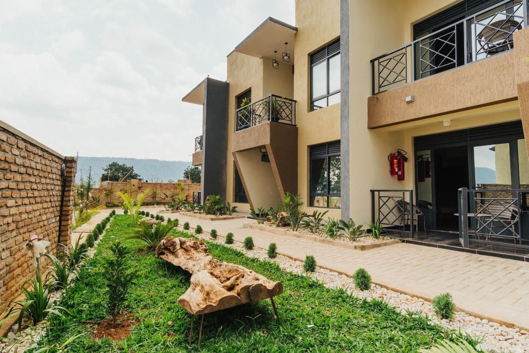 mountain view hotel and apartment