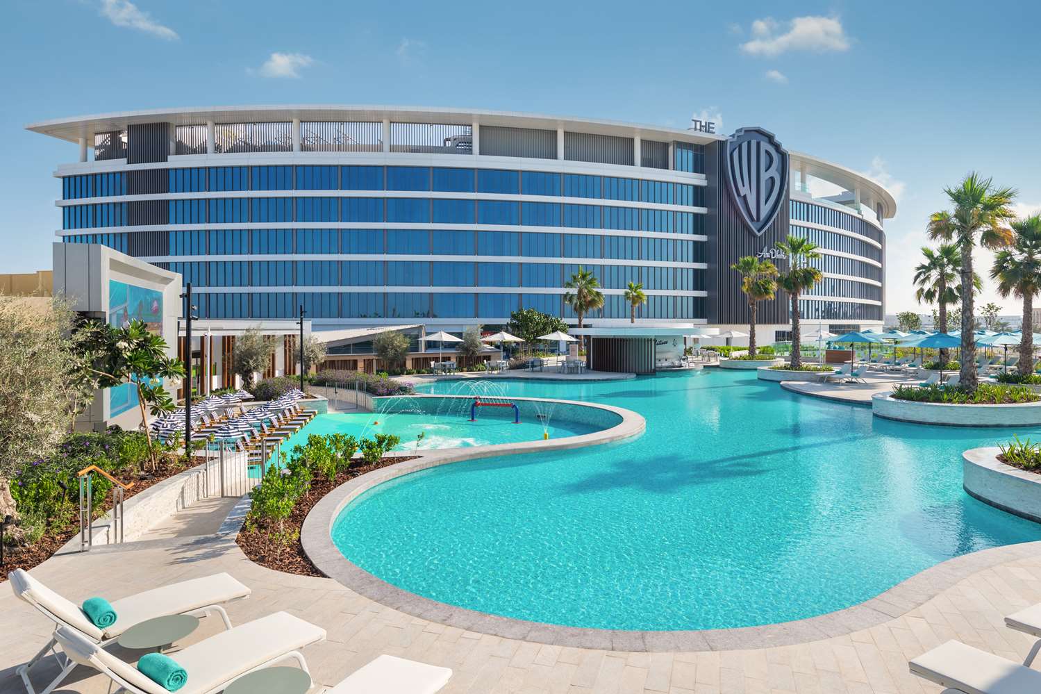 the wb abu dhabi curio collection by hilton