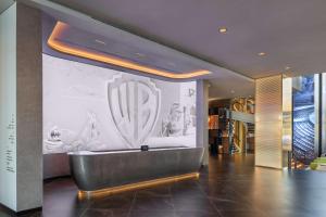 the wb abu dhabi curio collection by hilton