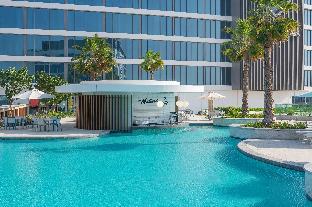 the wb abu dhabi curio collection by hilton