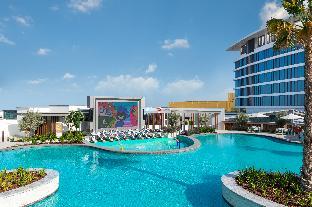 the wb abu dhabi curio collection by hilton