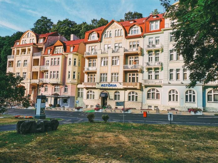 hotel astoria