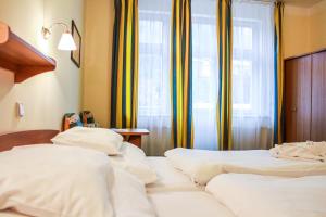 hotel astoria