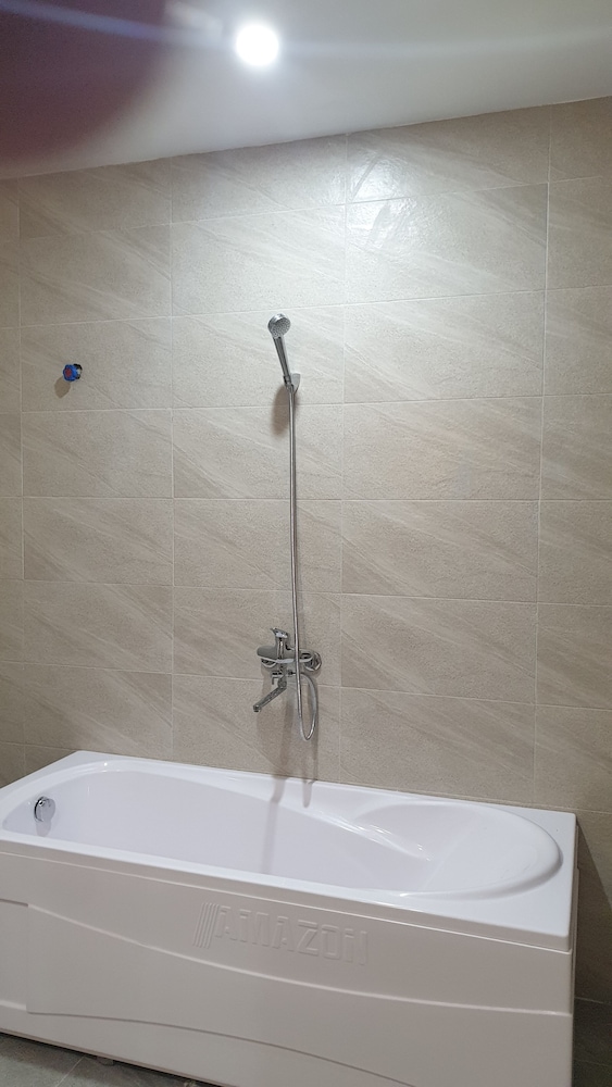 quang anh hotel