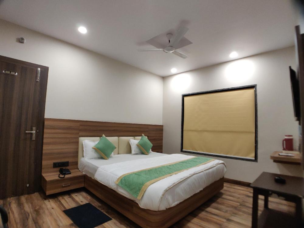 hotel atul residency