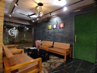 hotel atul residency
