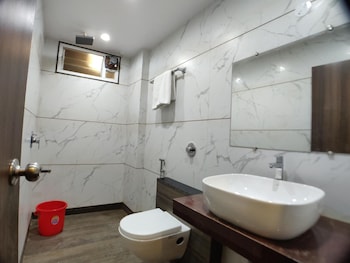 hotel atul residency