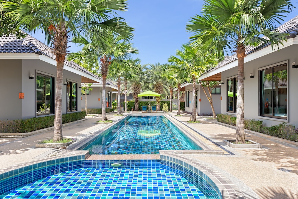 lady naya villas
