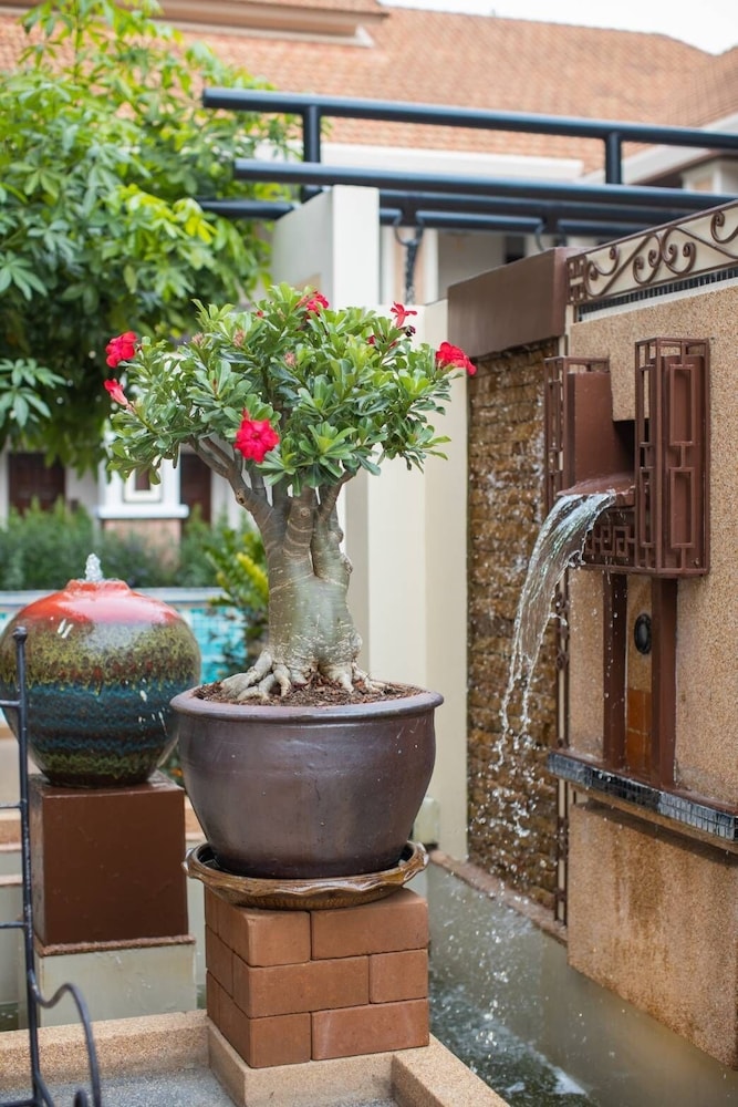 la seine city resort chiang mai