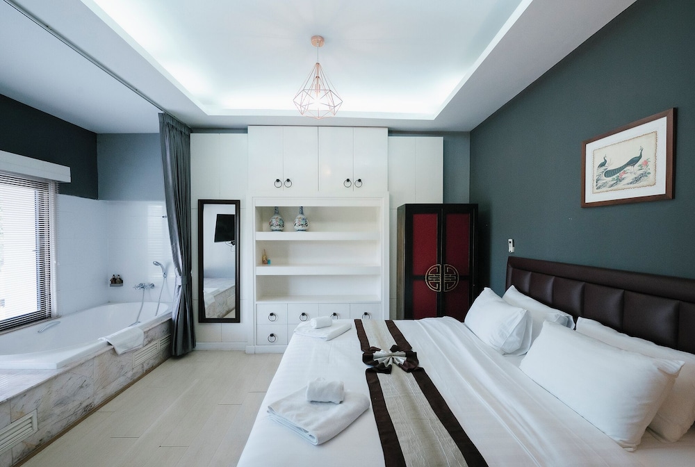 la seine city resort chiang mai