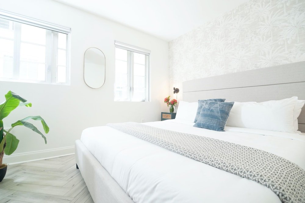 Jurny Suites - Miami Beach,,3 star