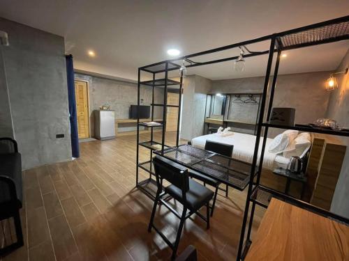 rabbit hotel phimai
