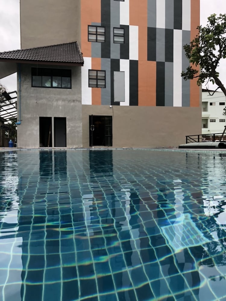 rabbit hotel phimai