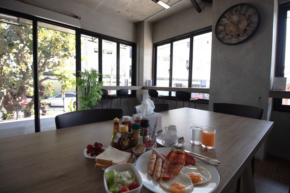 rabbit hotel phimai