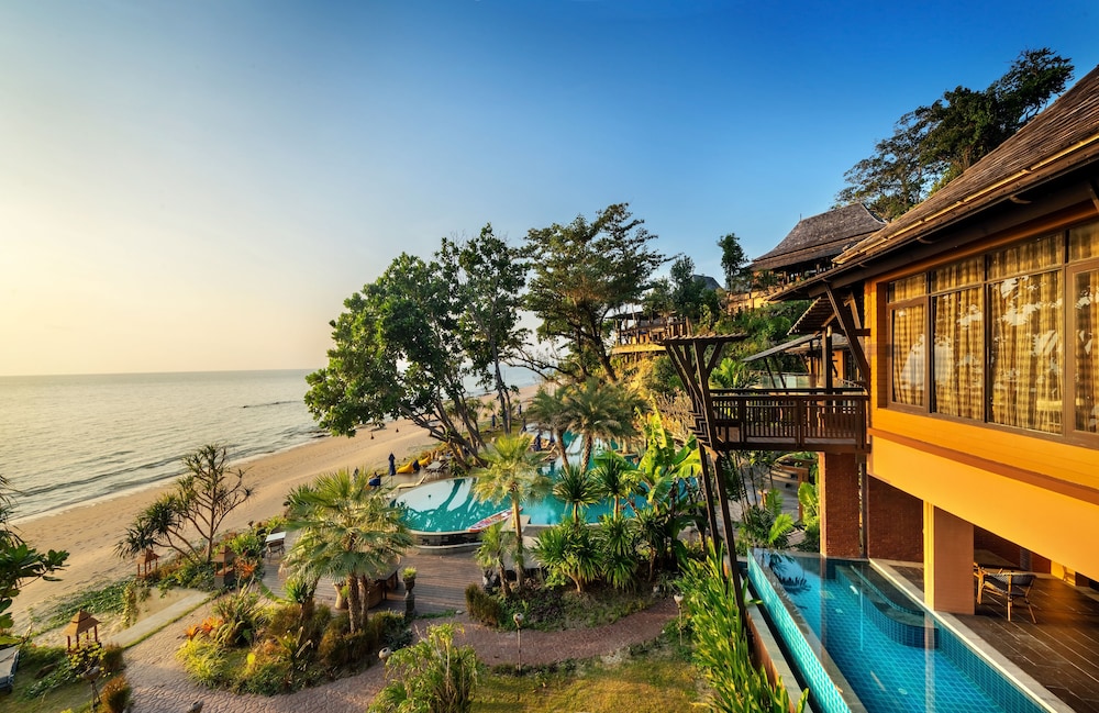 nirvana beach resort