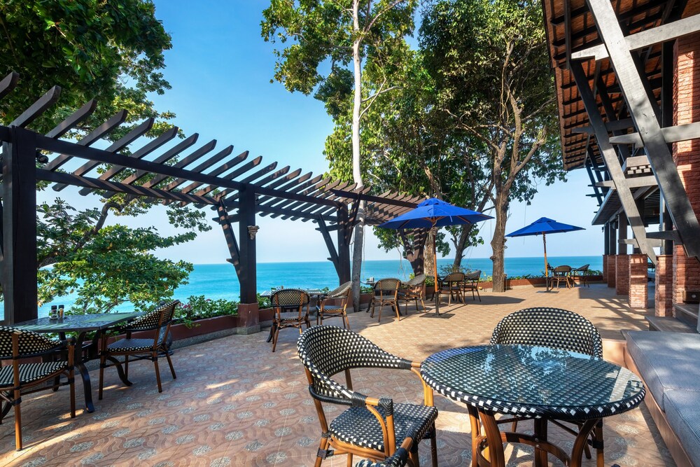 nirvana beach resort