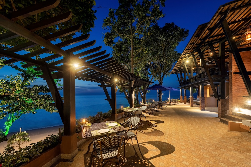 nirvana beach resort