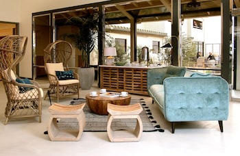 Azure Palm Hot Springs,,3.5 star