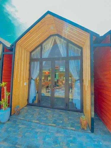 plum homestay