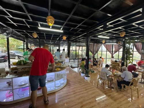 plum homestay