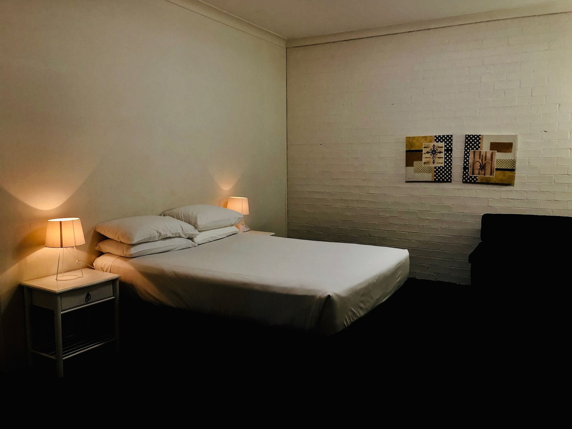 campbelltown colonial motor inn