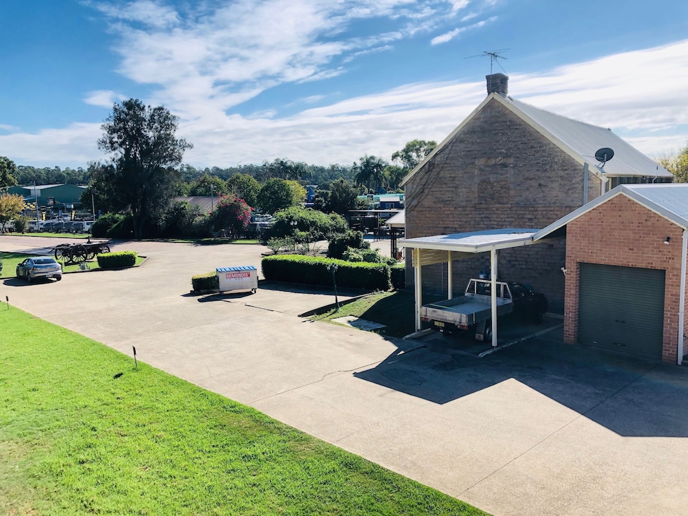 campbelltown colonial motor inn