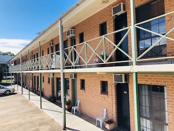 campbelltown colonial motor inn