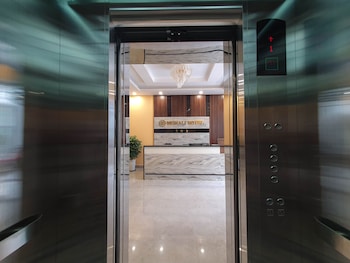 momali hotel ninh binh