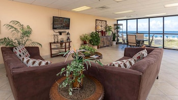 Phoenix Iv By Brett Robinson Vacations,,3.5 star