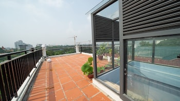camellia homestay