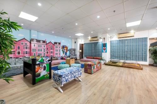 house of backpackers