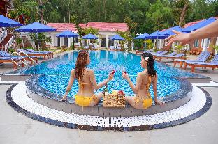 Rainforest Resort,,3 star