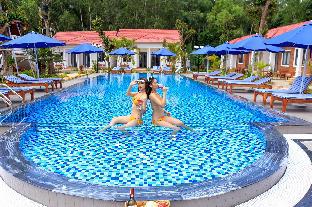 rainforest resort