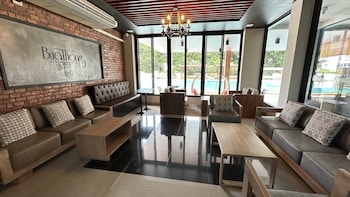 buathong pool villa