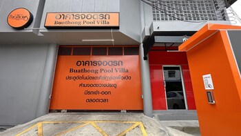 buathong pool villa