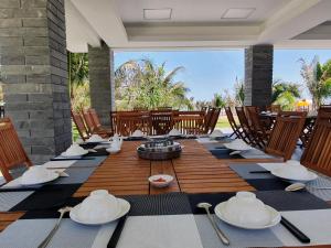 starlight villa beach resort and spa