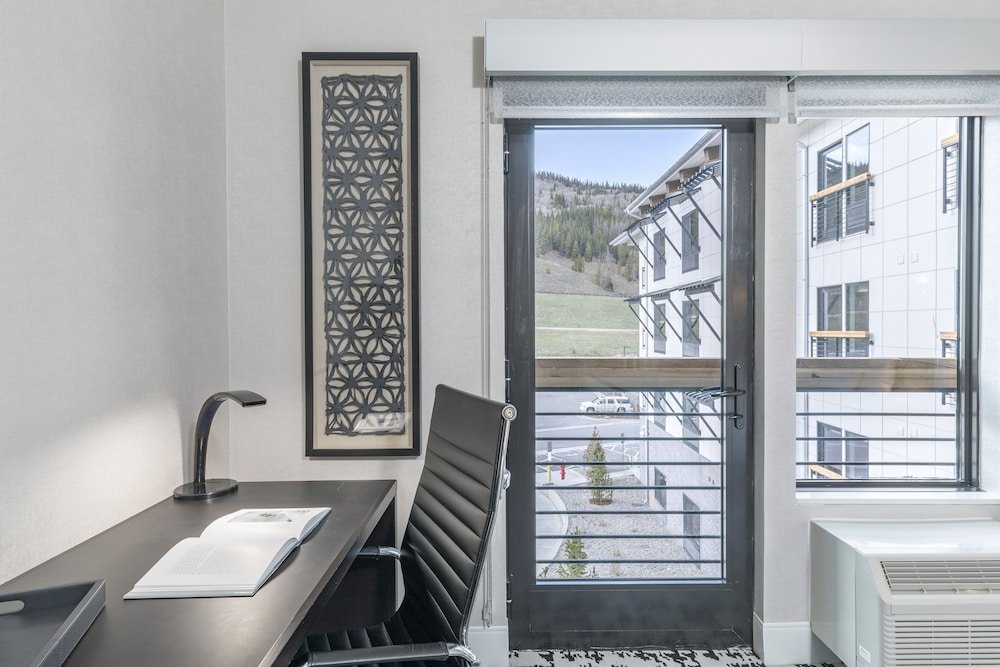 cambria hotel copper mountain