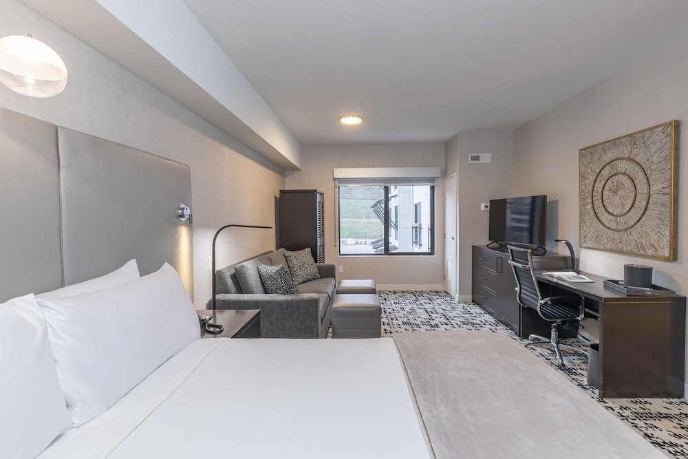 cambria hotel copper mountain