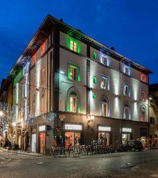 kairos by florence art apartments