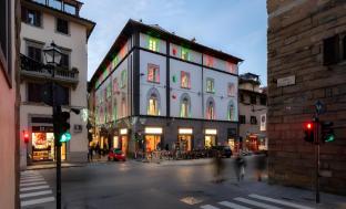 kairos by florence art apartments