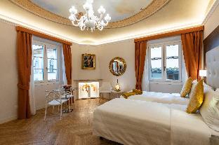 kairos by florence art apartments