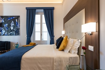 kairos by florence art apartments