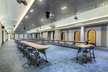 plaai plus hotel rayong