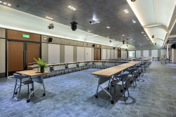 plaai plus hotel rayong