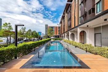 plaai plus hotel rayong