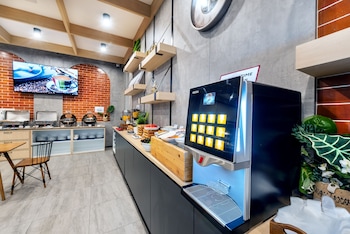 plaai plus hotel rayong