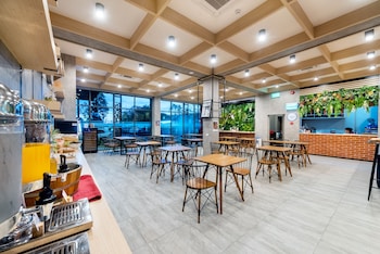 plaai plus hotel rayong