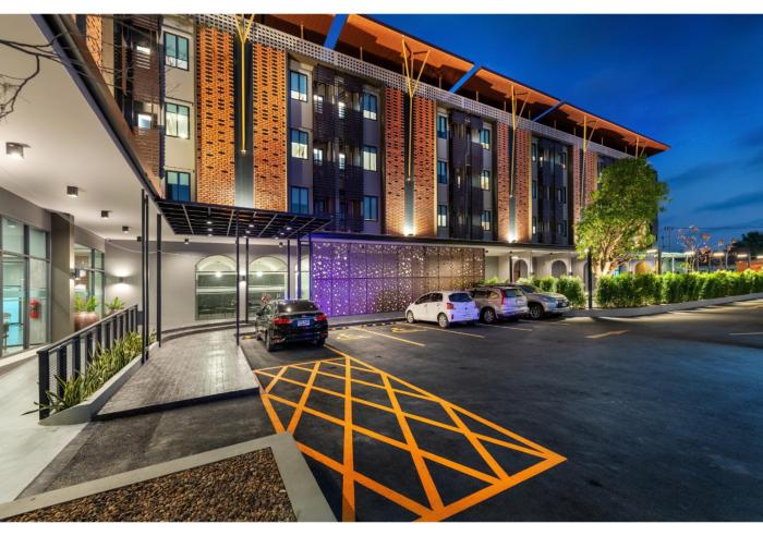 plaai plus hotel rayong